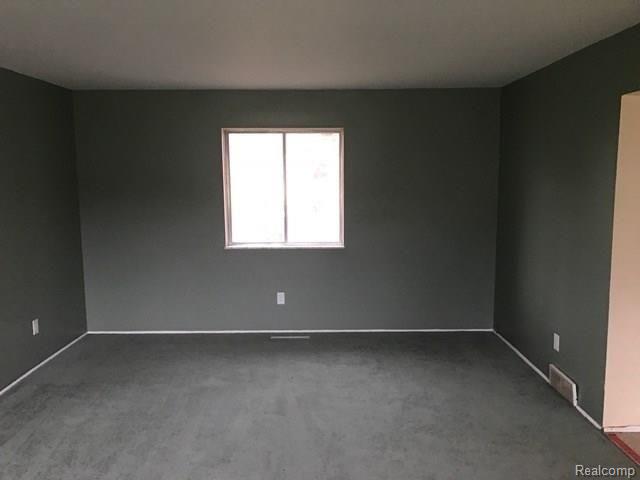 3127 Red Barn Road Flint, MI 48507 - Photo 12 of 49