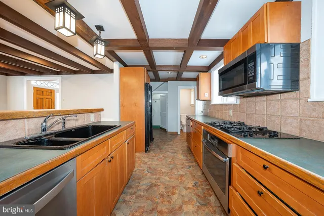 $4,000 | 625 Chelten Hills Drive, Elkins Park, PA 19027