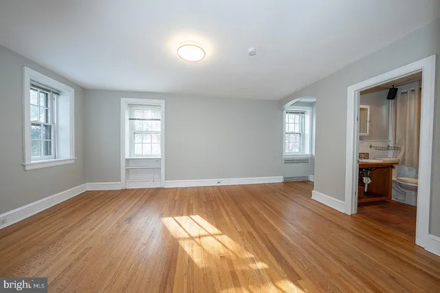 $4,000 | 625 Chelten Hills Drive, Elkins Park, PA 19027