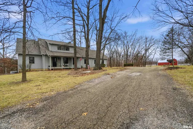 $559,900 | 777 Partridge Point Road, Metamora, IL 61548