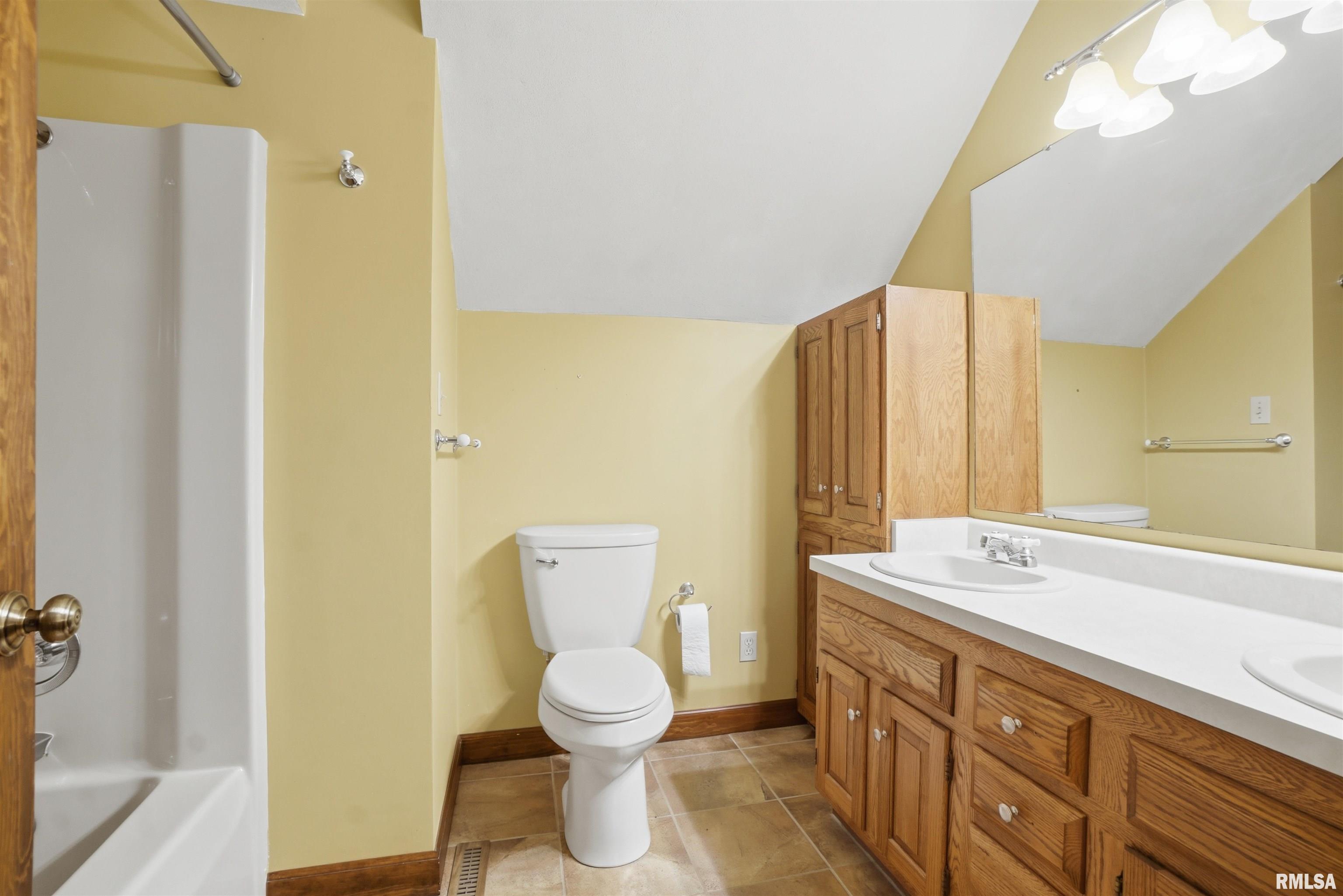 777 Partridge Point Road Metamora, IL 61548 - Photo 23 of 45