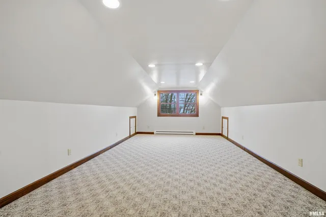 $559,900 | 777 Partridge Point Road, Metamora, IL 61548