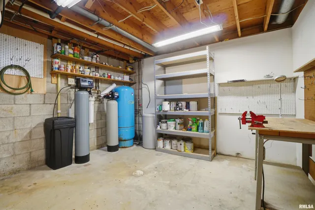 $559,900 | 777 Partridge Point Road, Metamora, IL 61548