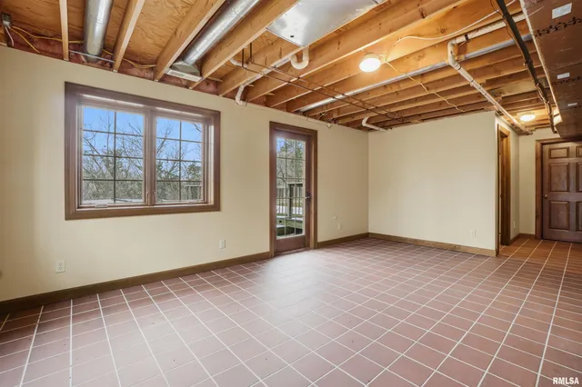 $559,900 | 777 Partridge Point Road, Metamora, IL 61548