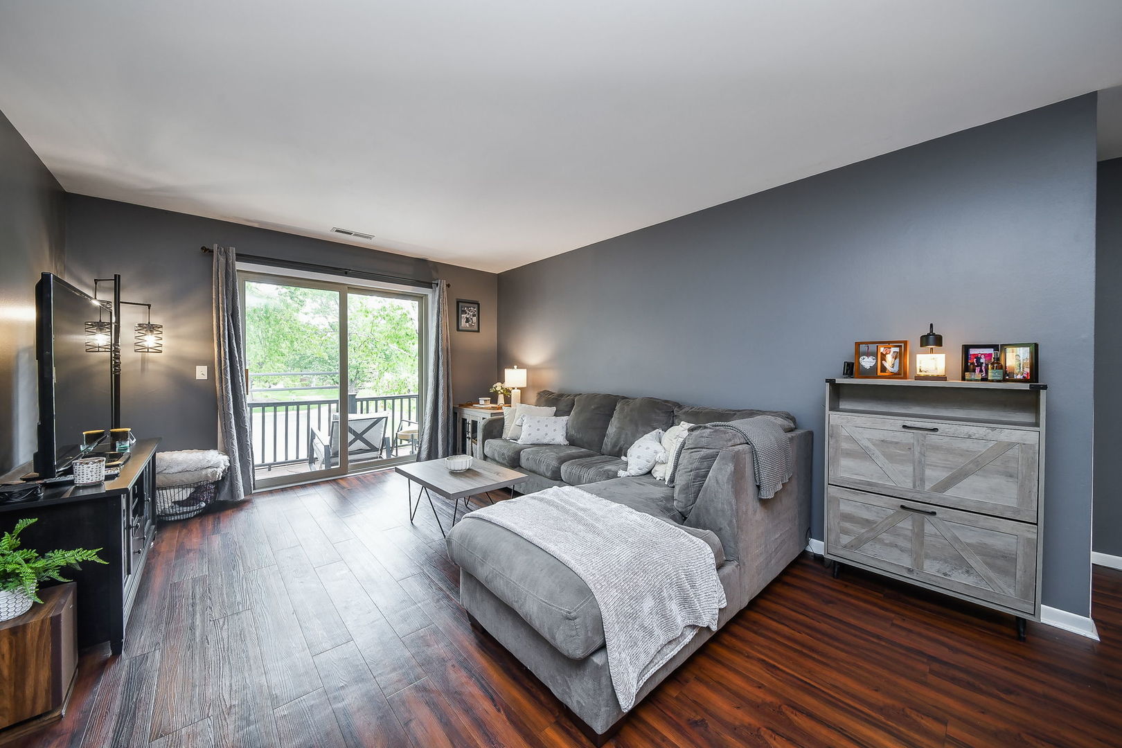 1348 McDowell Road, Unit 204 Naperville, IL 60563 - Photo 4 of 16
