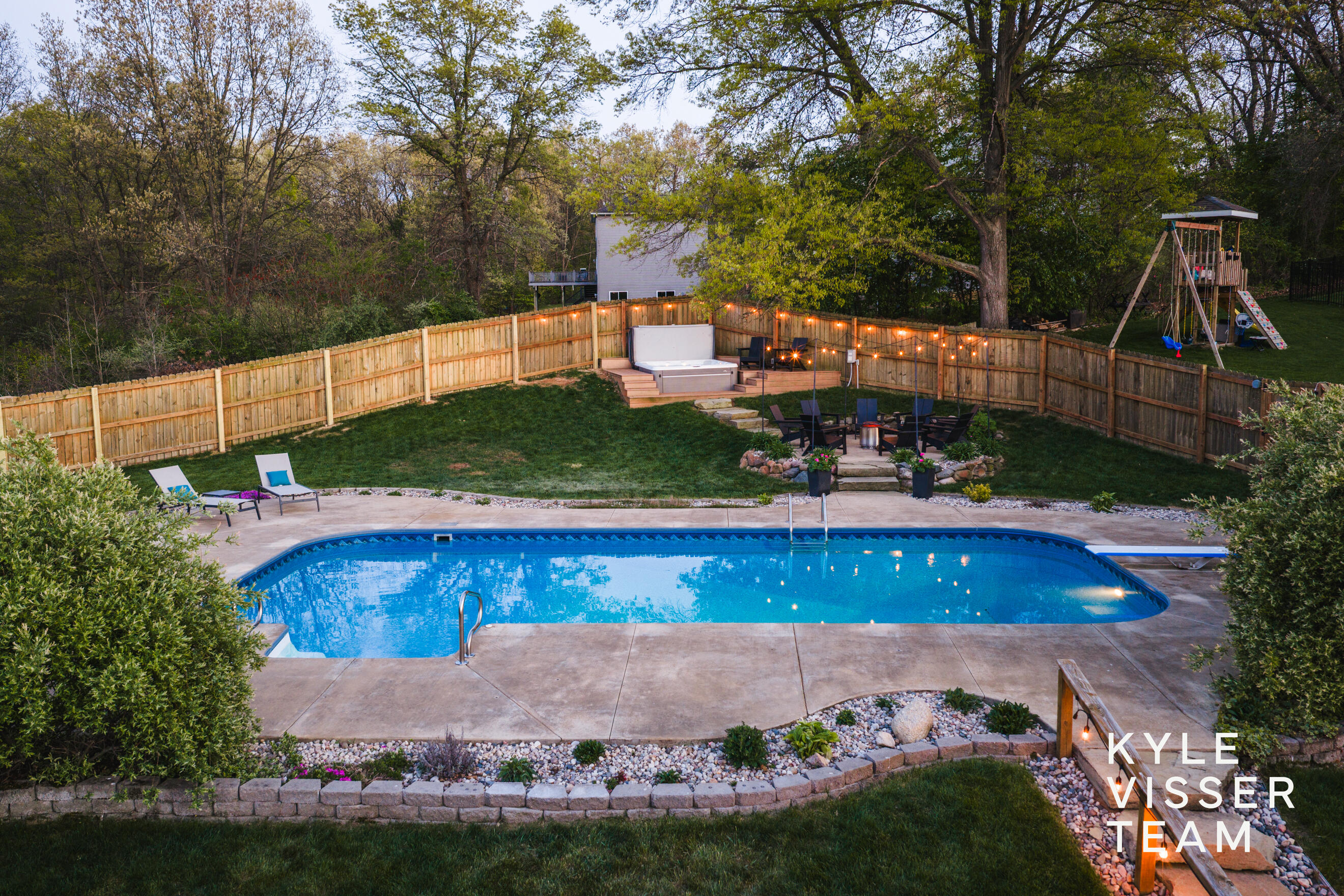 4069 Amazon Drive Lowell, MI 49331 - Photo 2 of 64 Aerial