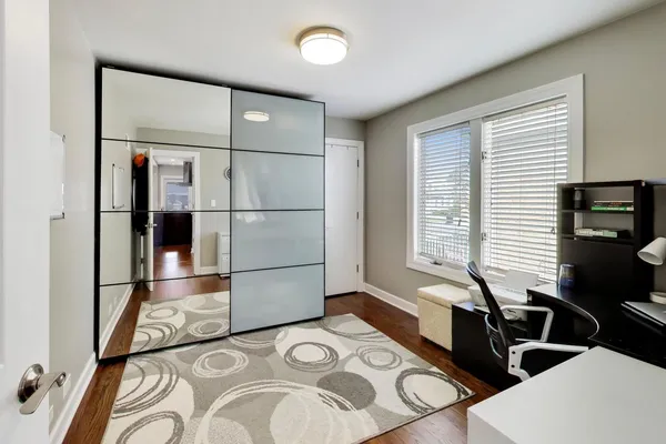 $519,000 | 5011 North Mobile Avenue, Chicago, IL 60630