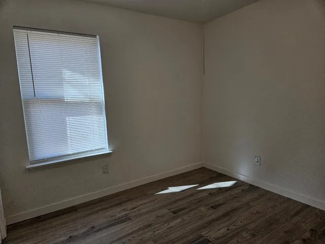 $2,060 | 1511 West Mesa Park Drive, Round Rock, TX 78664