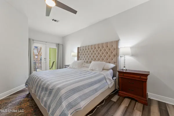 $294,000 | 2252 Beach Drive, Unit 1301, Gulfport, MS 39507