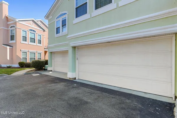 $294,000 | 2252 Beach Drive, Unit 1301, Gulfport, MS 39507