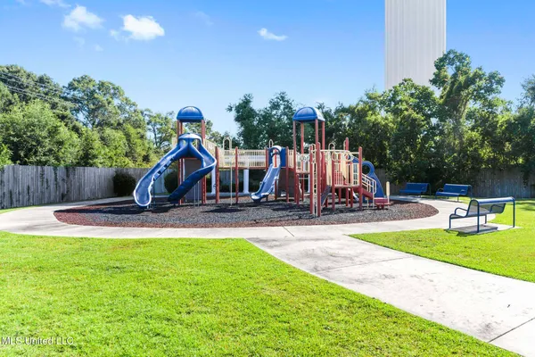 $294,000 | 2252 Beach Drive, Unit 1301, Gulfport, MS 39507