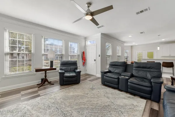 $294,000 | 2252 Beach Drive, Unit 1301, Gulfport, MS 39507