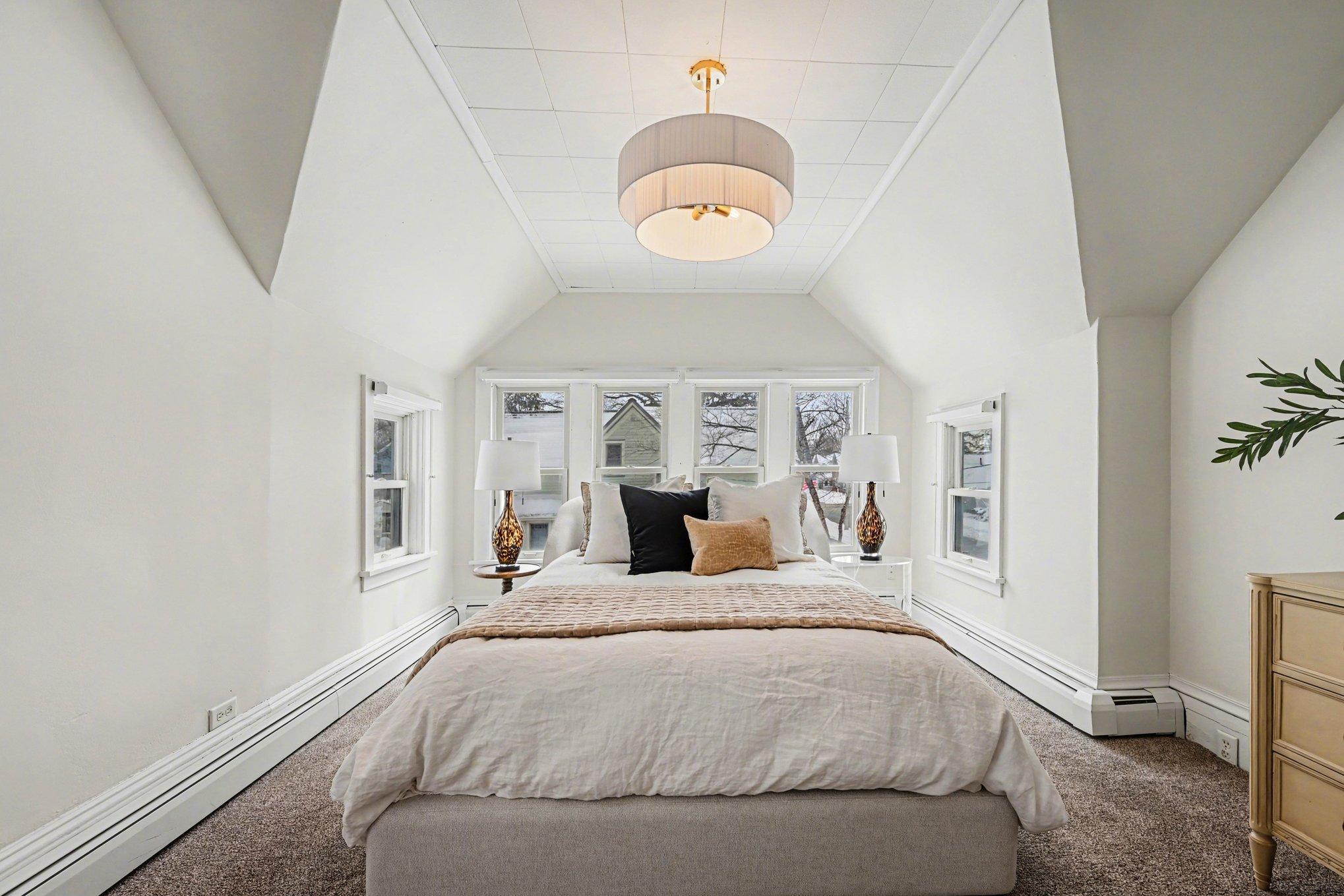 418 4th Street North Hudson, WI 54016 - Photo 25 of 37