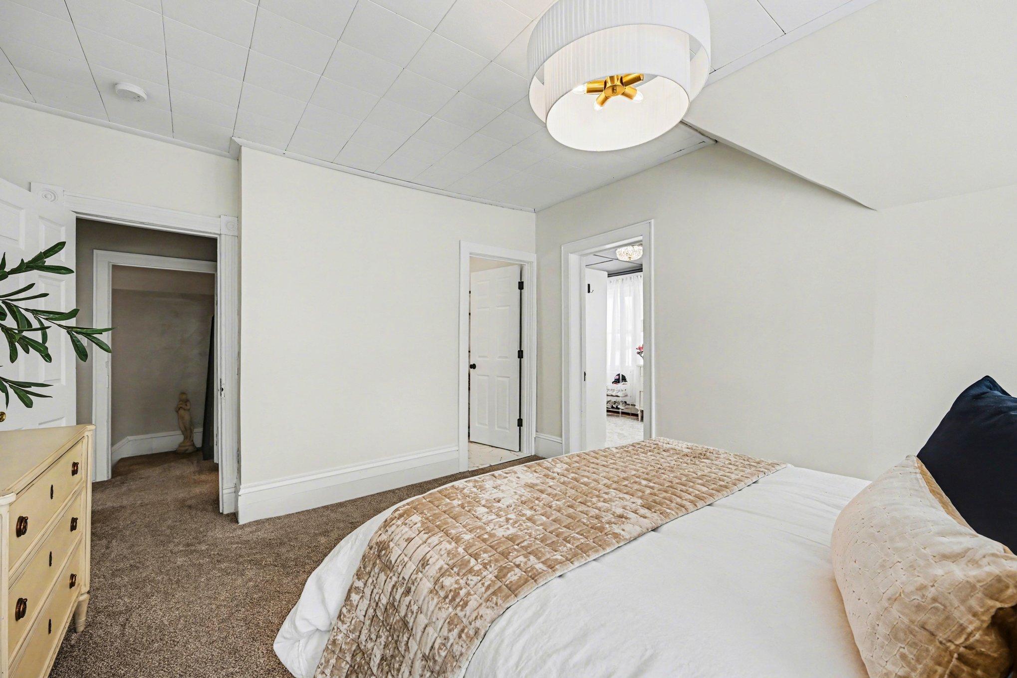 418 4th Street North Hudson, WI 54016 - Photo 28 of 37