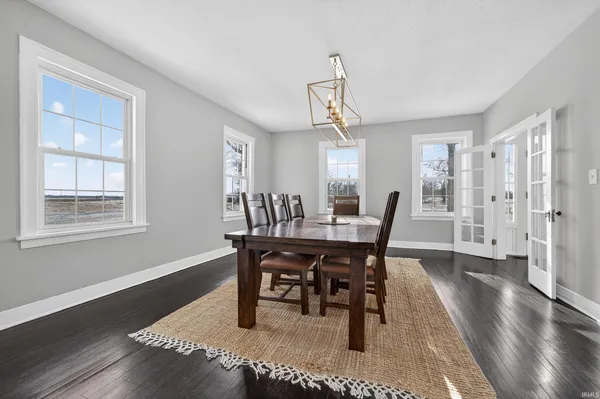 $424,900 | 8010 West County Road 400 North, Royal Center, IN 46978