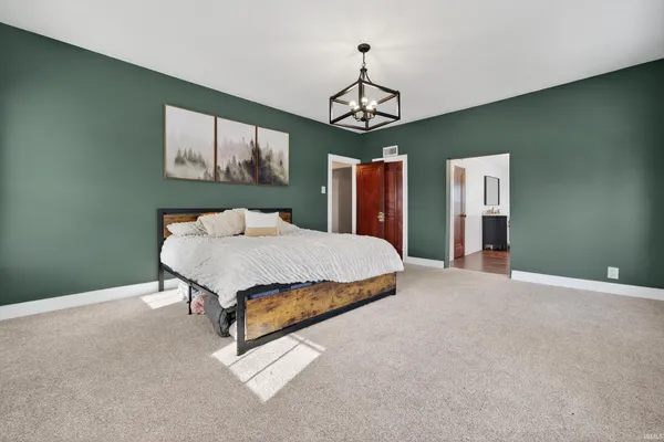 $424,900 | 8010 West County Road 400 North, Royal Center, IN 46978