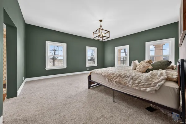 $424,900 | 8010 West County Road 400 North, Royal Center, IN 46978