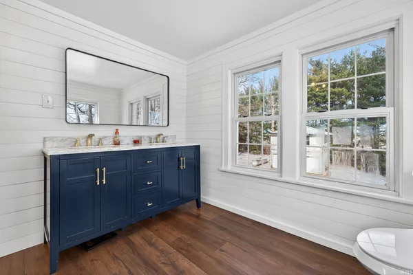 $424,900 | 8010 West County Road 400 North, Royal Center, IN 46978