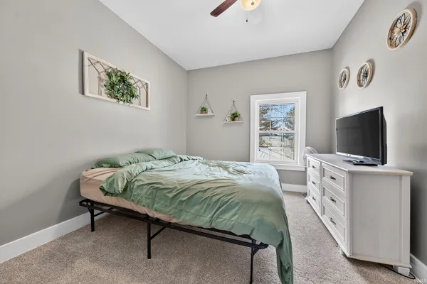 $424,900 | 8010 West County Road 400 North, Royal Center, IN 46978