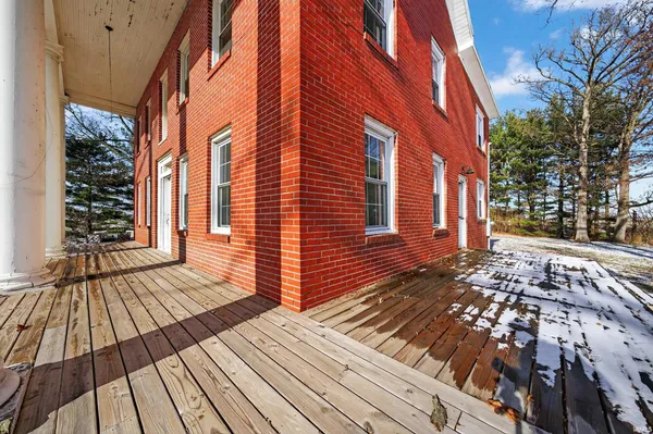 $424,900 | 8010 West County Road 400 North, Royal Center, IN 46978