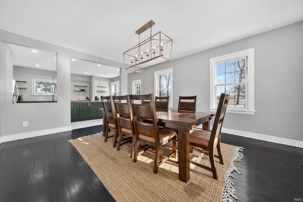 $424,900 | 8010 West County Road 400 North, Royal Center, IN 46978