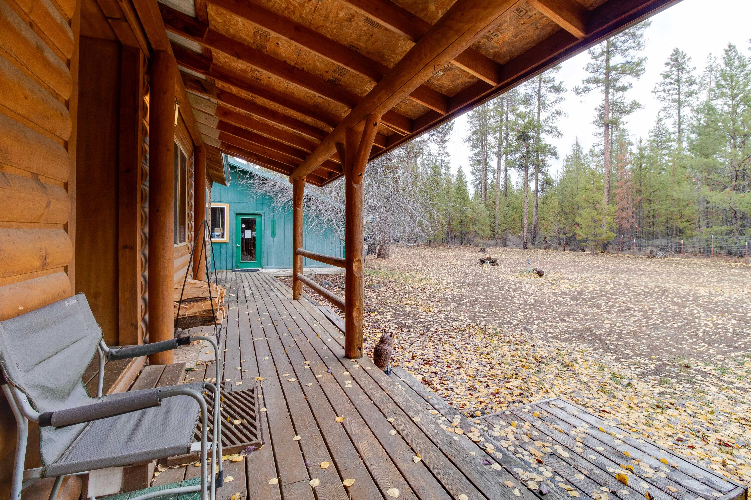 52645 Ranch Drive La Pine, OR 97739 - Photo 32 of 38 Front Porch