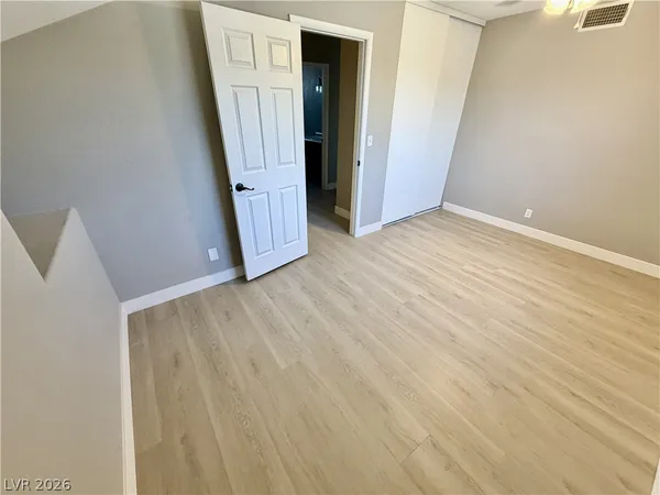 $2,195 | 6990 Paddington Way, Las Vegas, NV 89147
