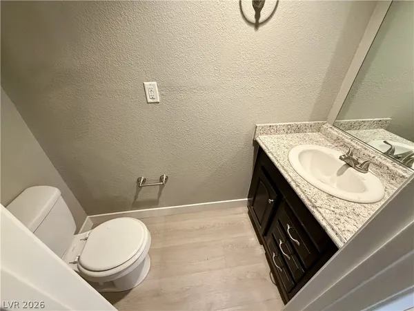 $2,195 | 6990 Paddington Way, Las Vegas, NV 89147