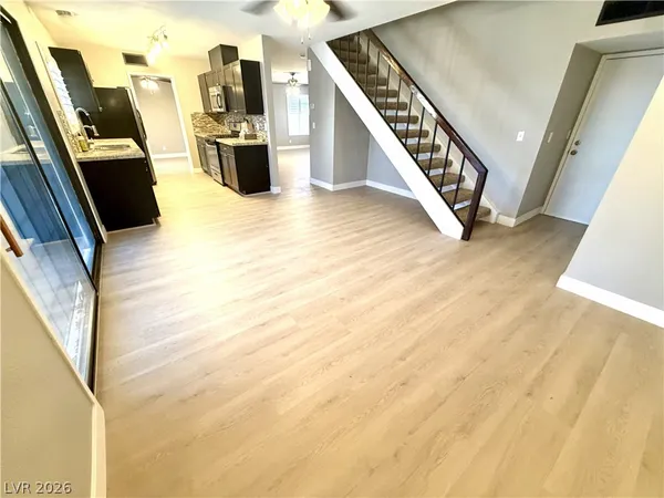 $2,195 | 6990 Paddington Way, Las Vegas, NV 89147