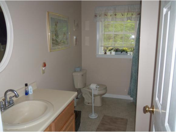 67 Cross Road Strafford, NH 03884 - Photo 8 of 10