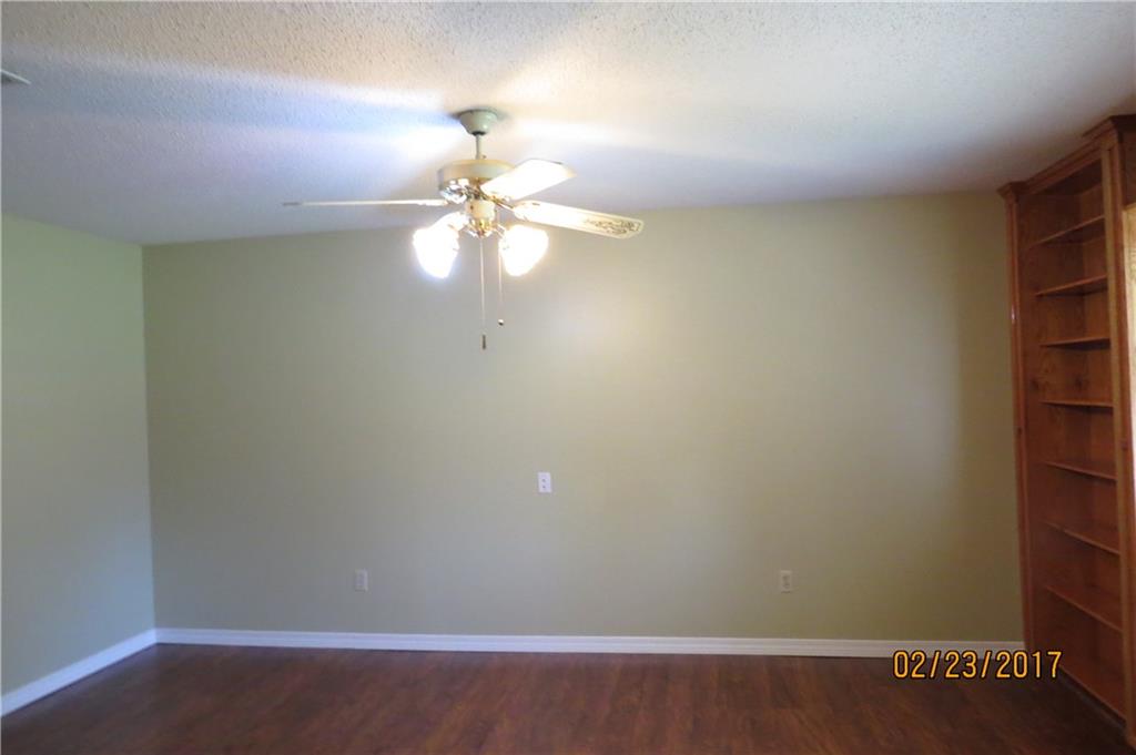 11120 Chester Lee Road Picayune, MS 39466 - Photo 4 of 10