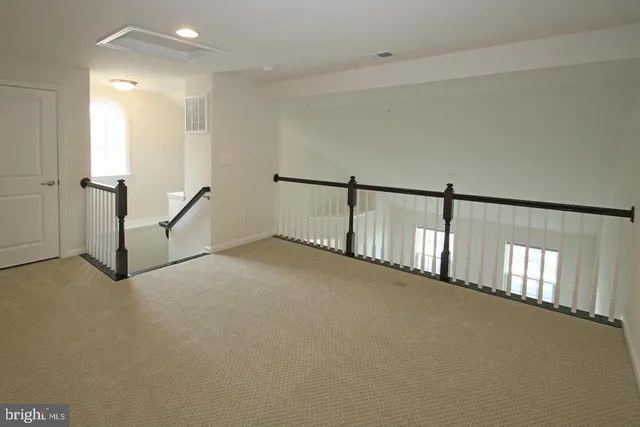 $3,900 | 2482 Baldwin Crescent Northeast, Washington, DC 20018