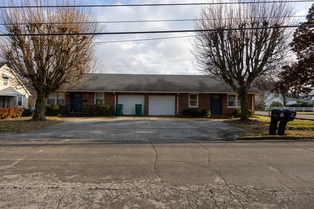 $1,250 | 311 3rd Avenue Northwest, Unit B, Winchester, TN 37398