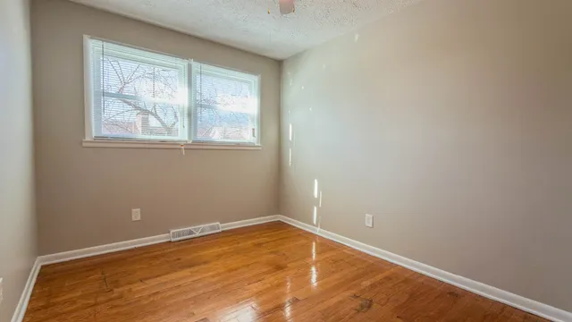 $1,250 | 311 3rd Avenue Northwest, Unit B, Winchester, TN 37398