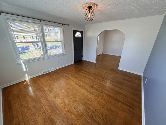 $1,250 | 311 3rd Avenue Northwest, Unit B, Winchester, TN 37398