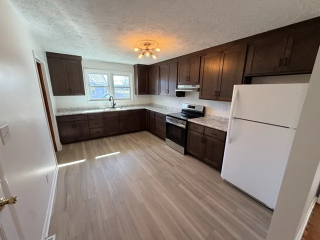 $1,250 | 311 3rd Avenue Northwest, Unit B, Winchester, TN 37398