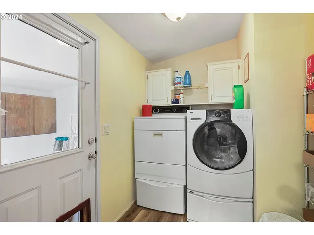 $315,000 | 1206 Highway 197, Maupin, OR 97037