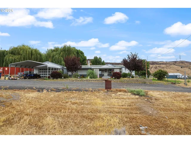 $315,000 | 1206 Highway 197, Maupin, OR 97037