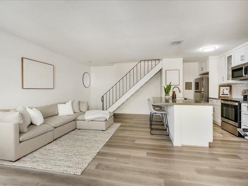 4475 Diamond Street, Unit 3 Capitola, CA 95010 - Photo 2 of 25
