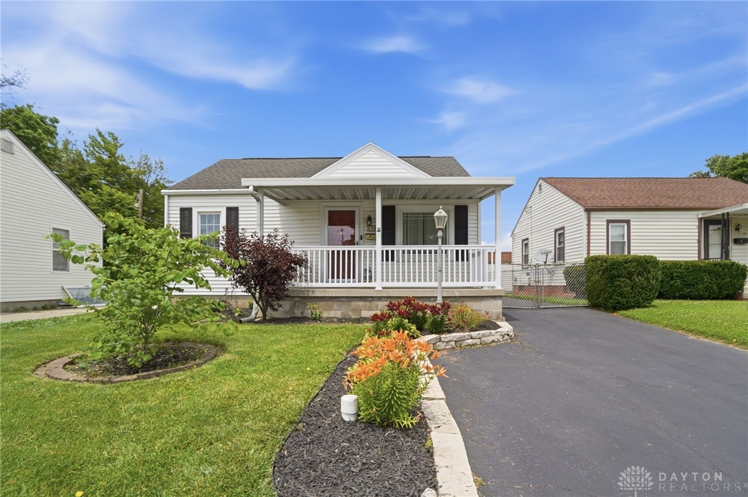 1206 West 1st Street Springfield, OH 45504 - Photo 1 of 27