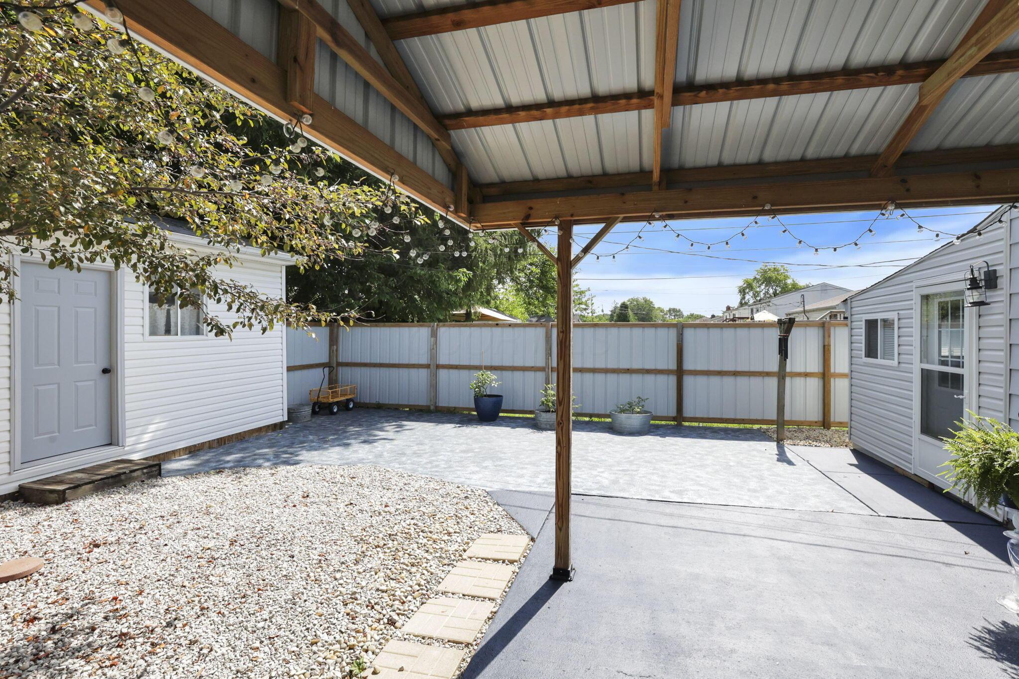 4022 Clabber Road Columbus, OH 43207 - Photo 48 of 64 48-web-or-mls-011A6230