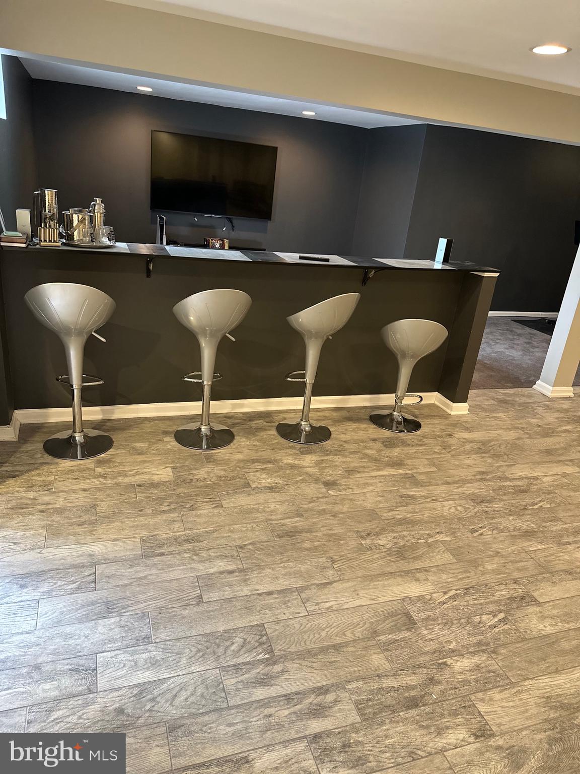 2202 Dunrobin Drive Bowie, MD 20721 - Photo 28 of 34 Basement Bar