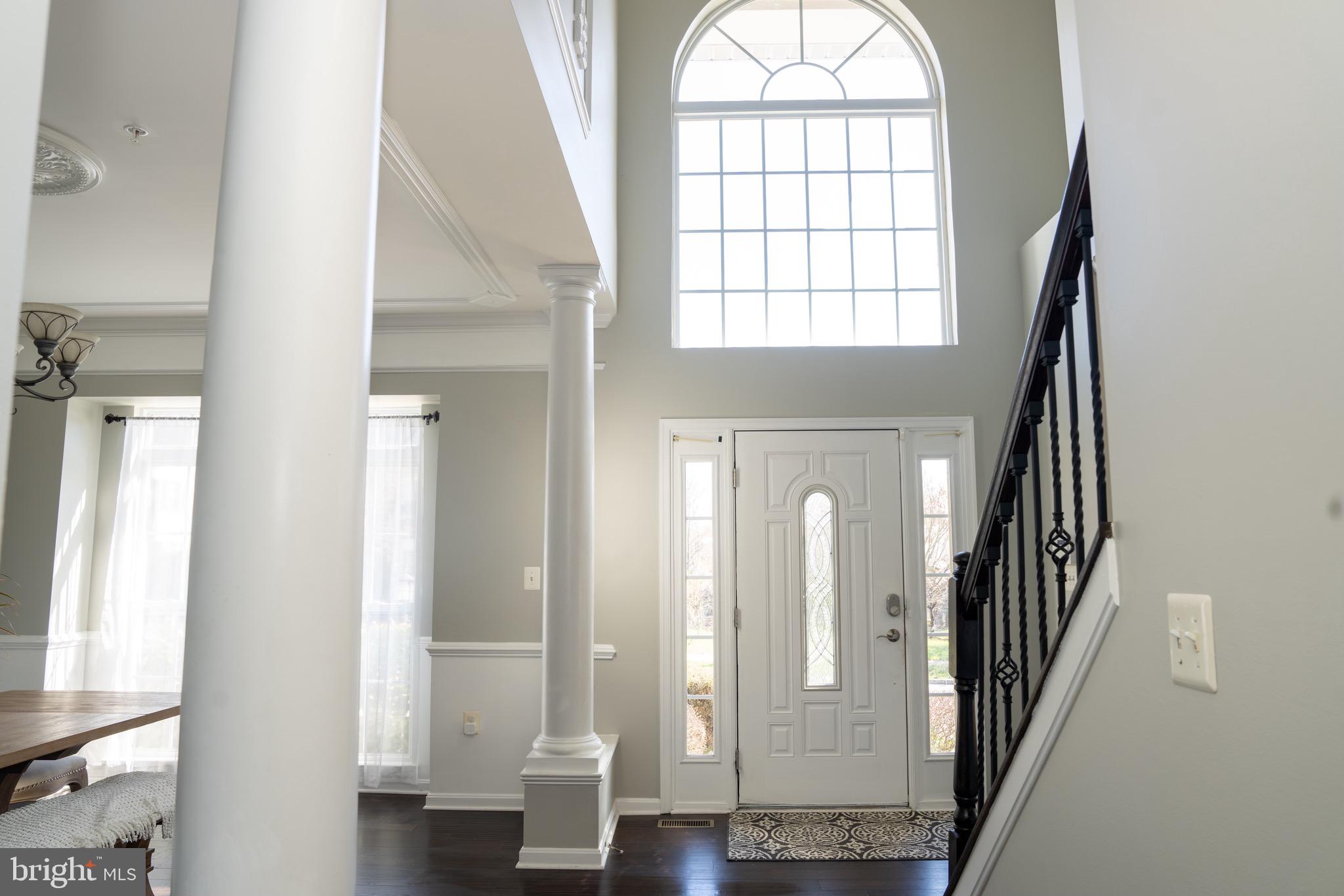 2202 Dunrobin Drive Bowie, MD 20721 - Photo 4 of 34 2 Story Foyer
