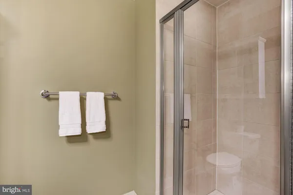 $2,700 | 11990 Market Street, Unit 1106, Reston, VA 20190