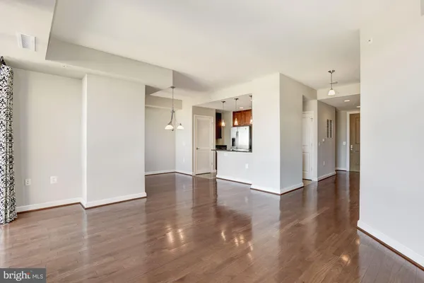 $2,700 | 11990 Market Street, Unit 1106, Reston, VA 20190