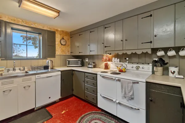 $799,000 | 123 N Road, Fairfield, VT 05455