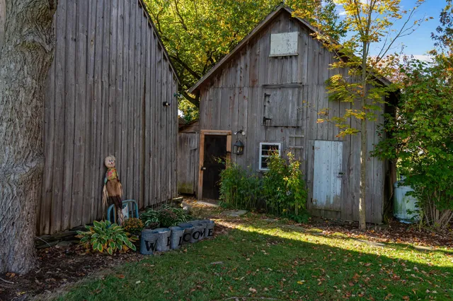 $849,000 | 123 N Road, Fairfield, VT 05455