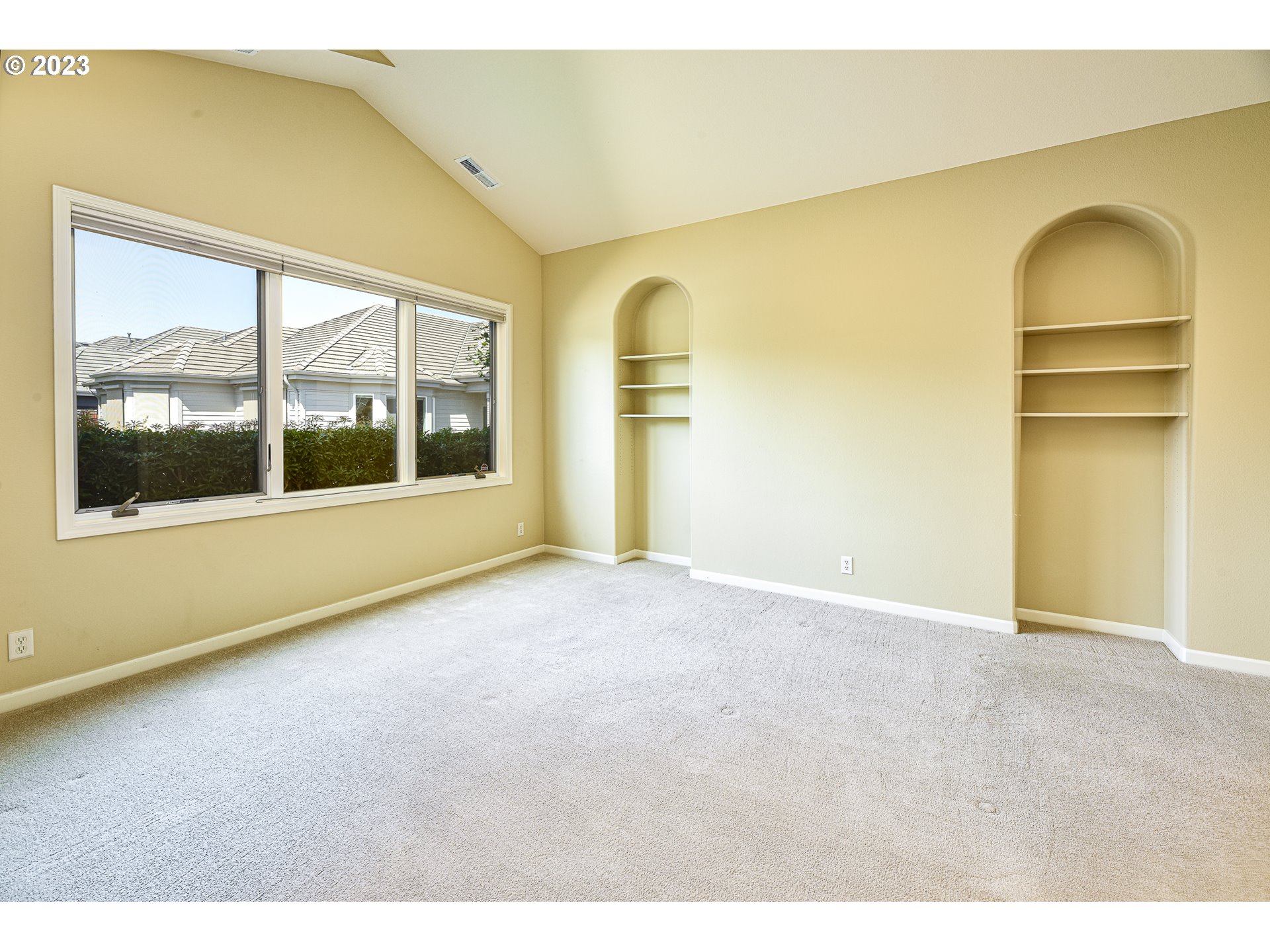 2002 Lake Shore Drive Eugene, OR 97408 - Photo 22 of 37 a view of an empty room with a window
