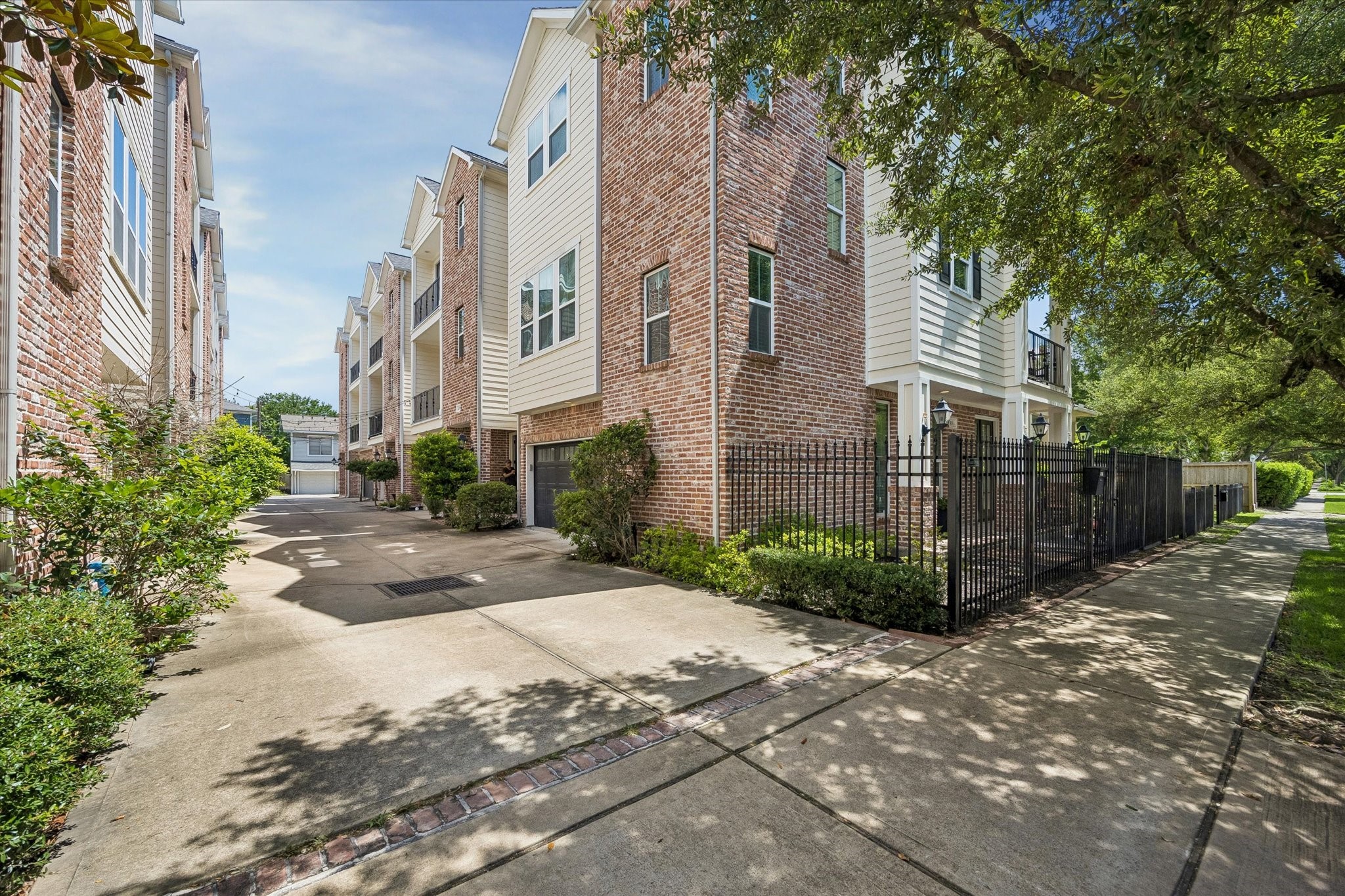 415 West 16th Street, Unit D Houston, TX 77008 - Photo 37 of 41