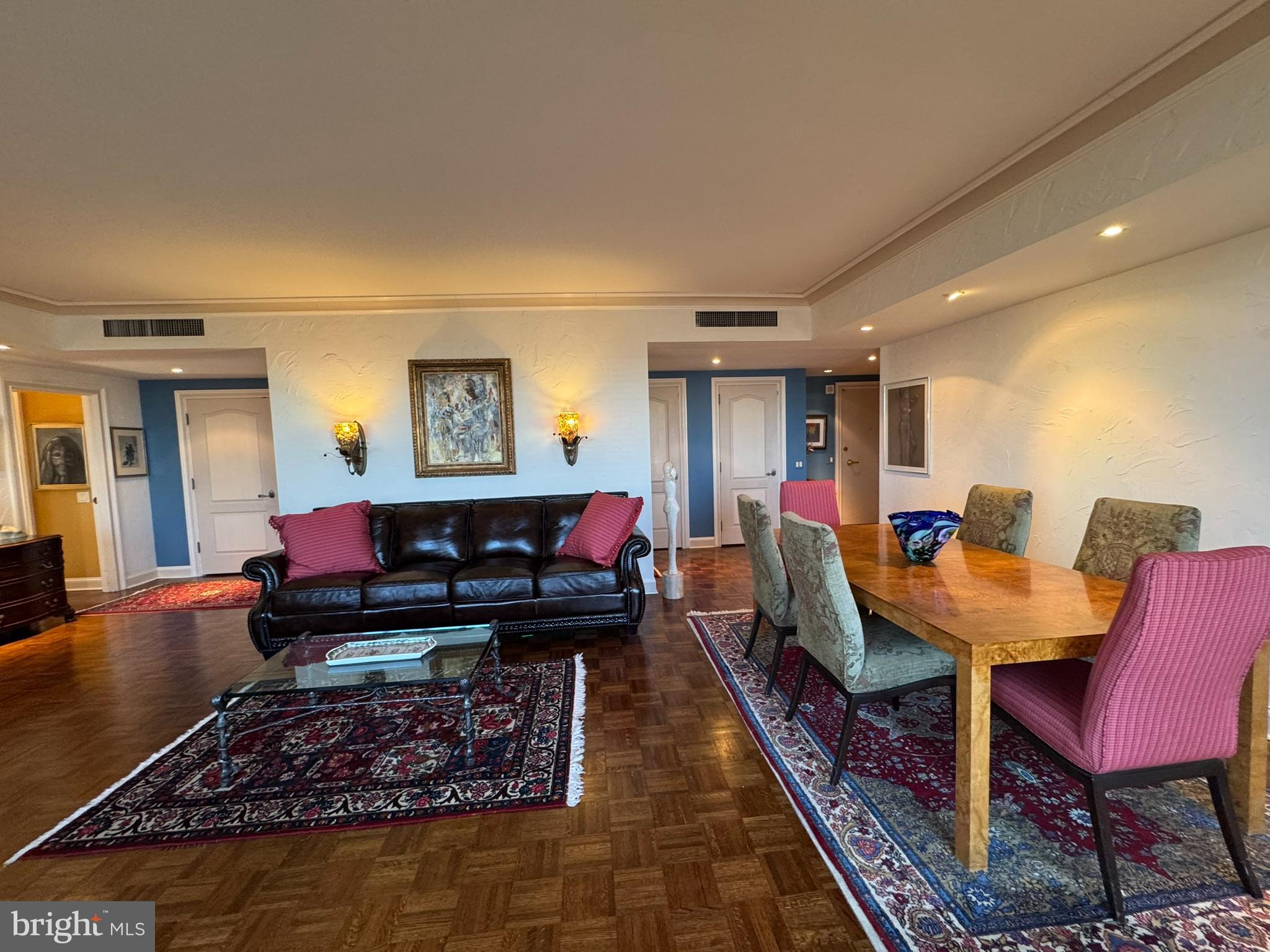 191 Presidential Boulevard, Unit R816 Bala Cynwyd, PA 19004 - Photo 18 of 42 a living room with furniture a rug and a window